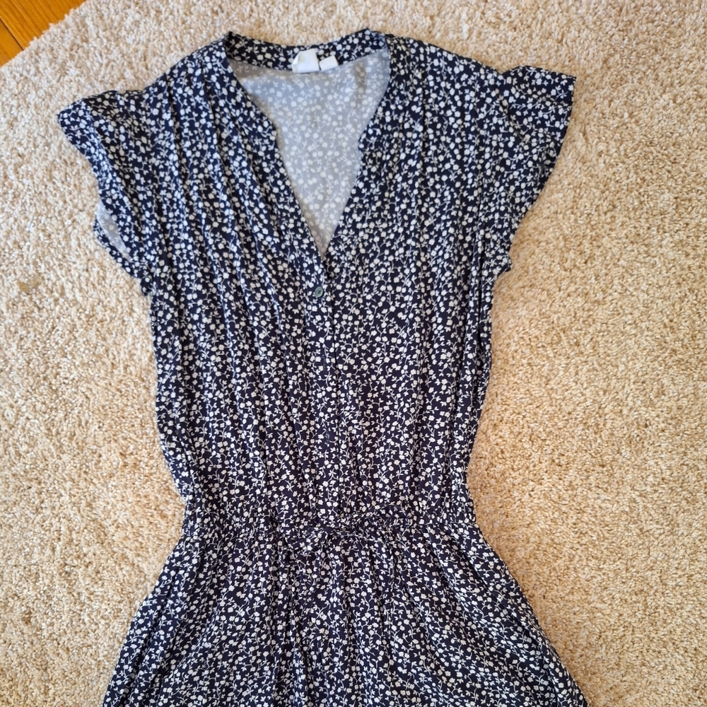GAP navy floral rayon print romper Women XS